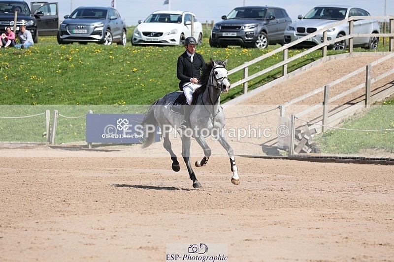 250427-131326-17052 - Cls 12 - 2 Star Big Tour L Ranking GP start to break