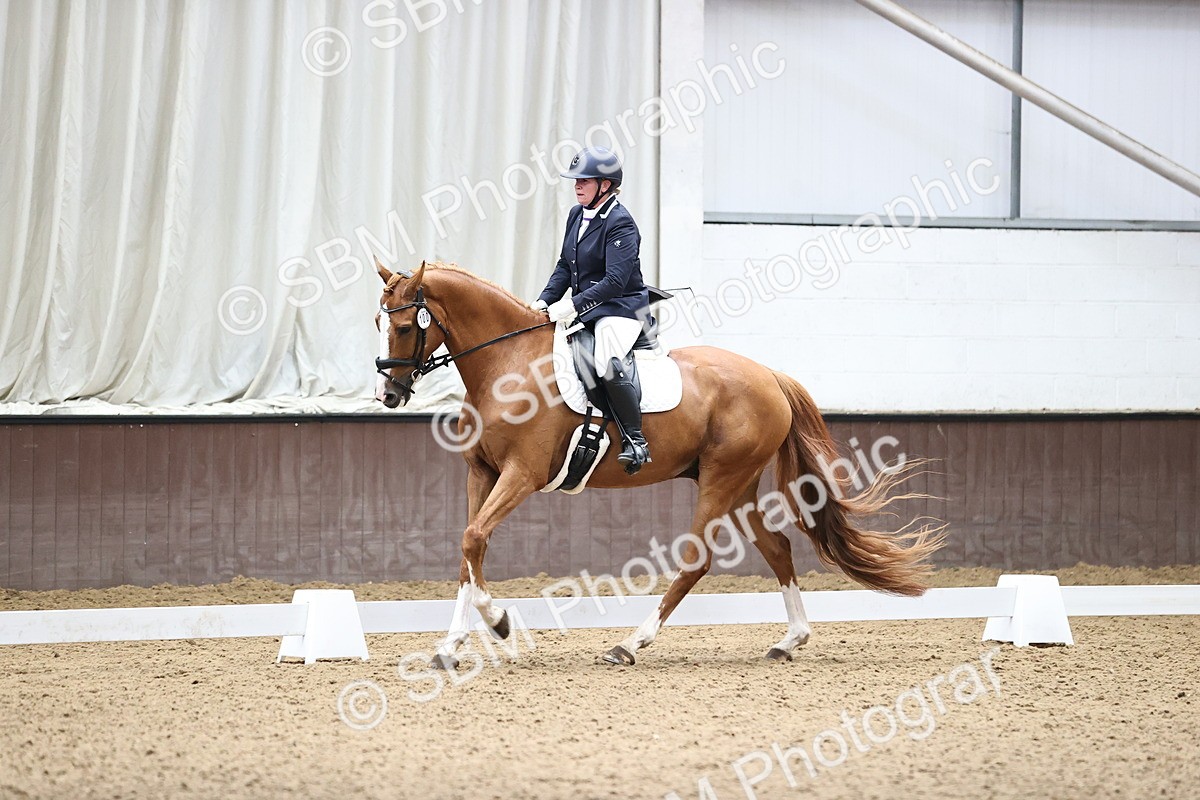 SBM_001336 - Novice 4 - 11.15-13.22