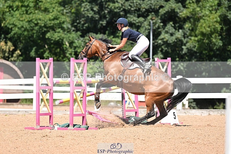 250709-125907-00693 - Cls 4 Snr Newcomers & Snr 1.10m