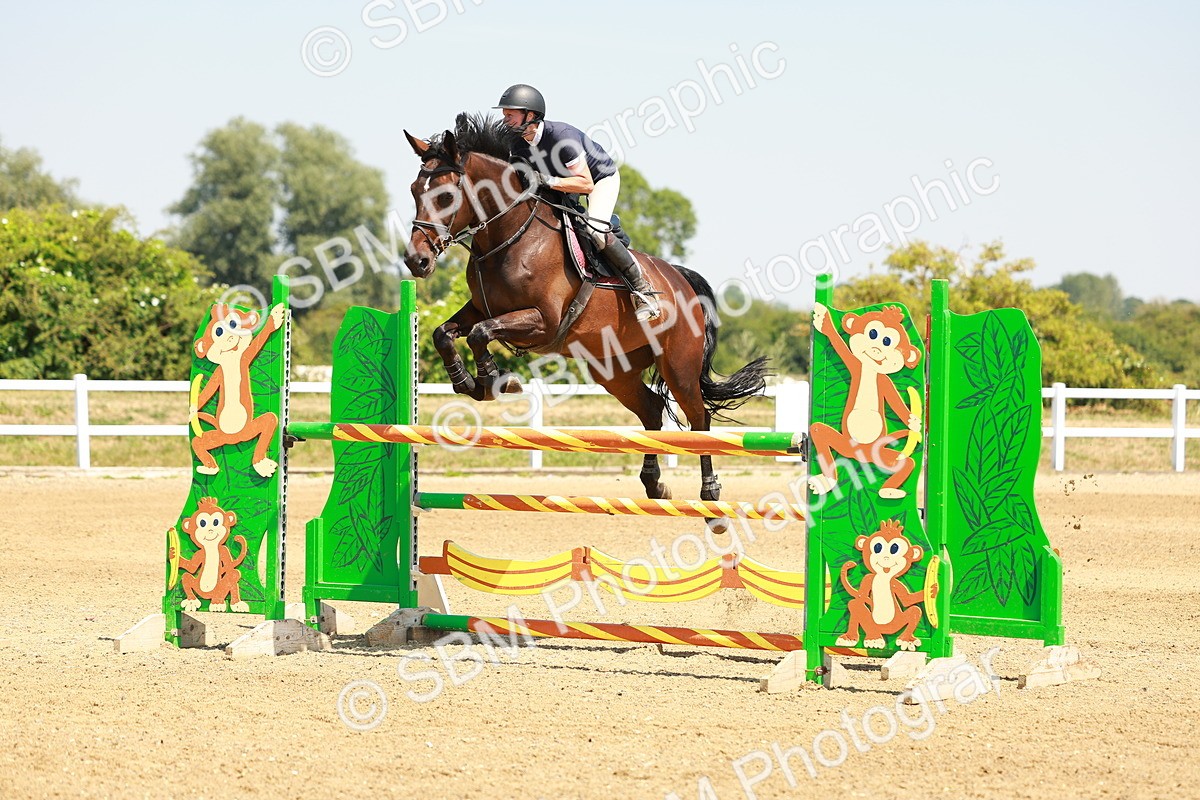 SBM_001831 - Class 5 - Senior Foxhunter - 1.20m