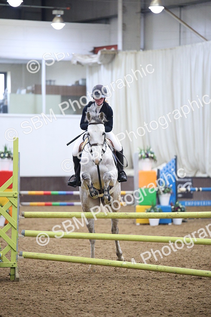 5K7A3061 - Class -1 - Equissage Pulse Senior BritiNovice/ 90cm Open