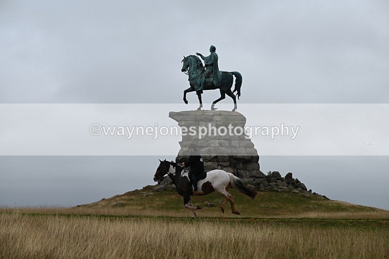 DSC_0369 - Time at Statue 09:51 to 10:54