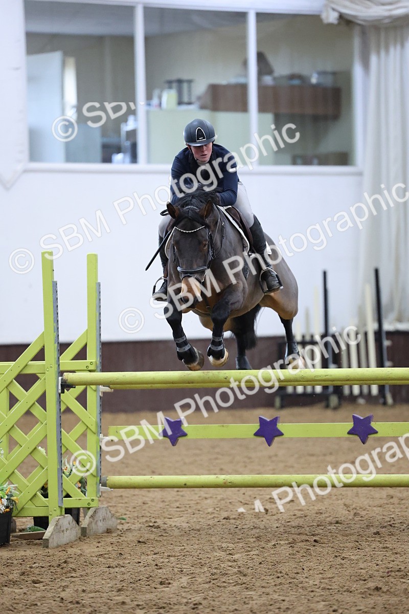 SBM_006370 - Class 23 - Senior Newcomers - 1.10m Open