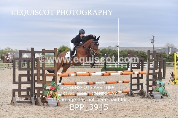 BPP_3945 - CLASS 8 - FRI - 1.05m Amateur Championship Qualifier/ 1.05m Open