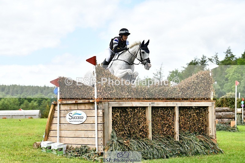 260531A-150013-23925 - G-770-Vicky.Browne-Cole