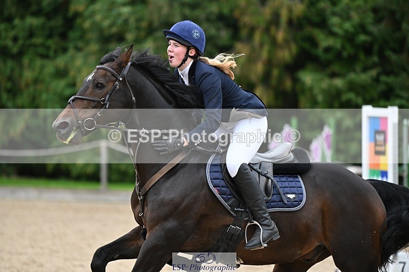 230930-172957-01674 - Cls 9 1m Club