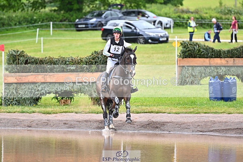 250524A-095505-08834 - A-012-Archie.Tulloch-ZIPPED.UP