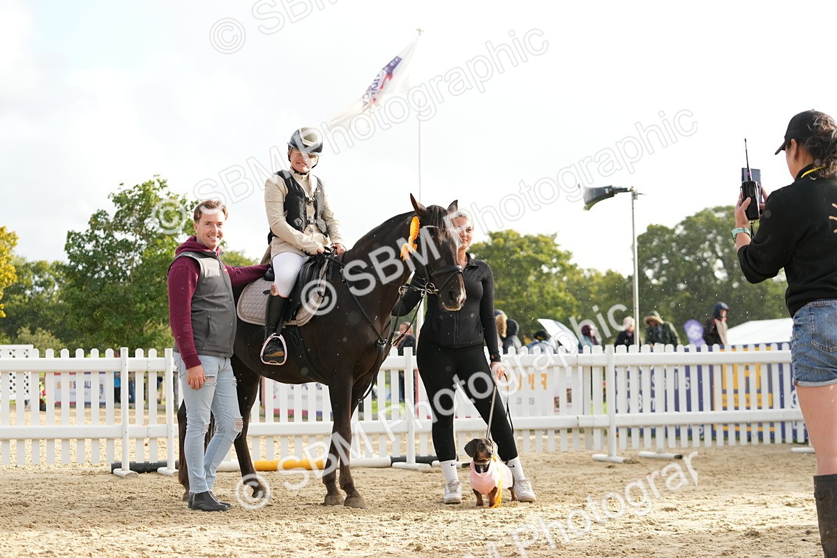 SBM_29252 - J43 - Horse & Hound Open 50cm