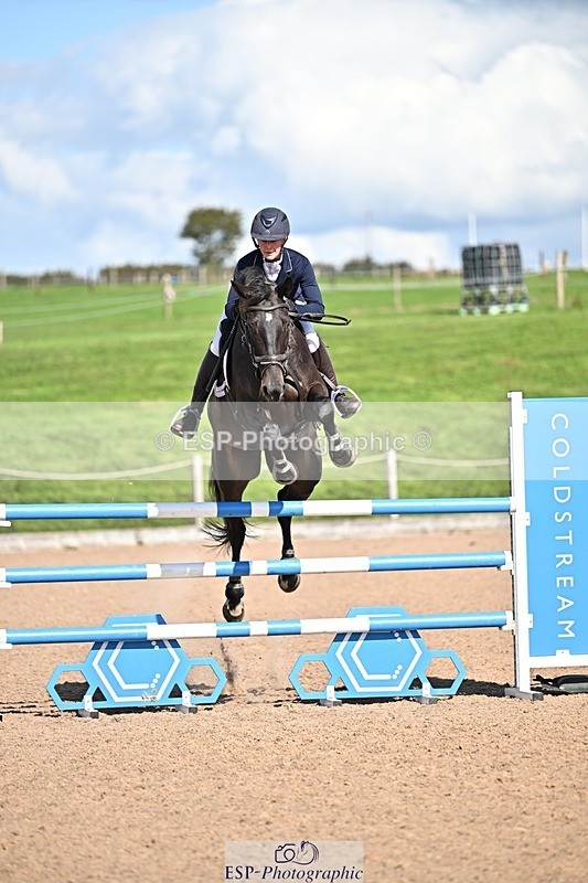 250924-140713-00530 - Cls 6 Foxhunter and 1.20m Open