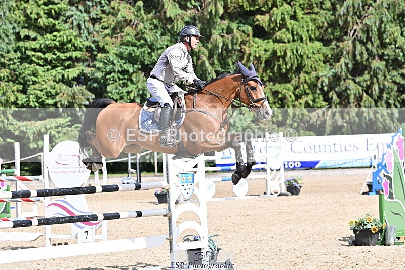 250704A-160914-11912 - Cls 23 Snr Foxhunter