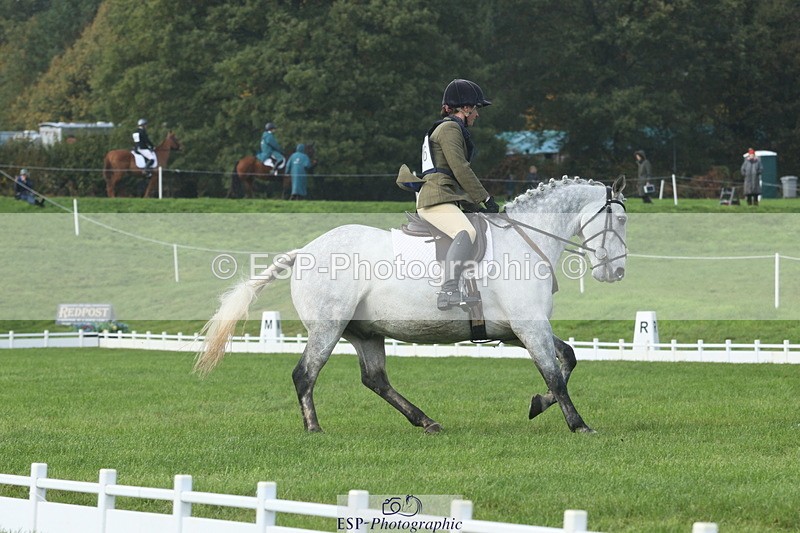 251023A-141041-04744 - H-606-Janine.Paterson