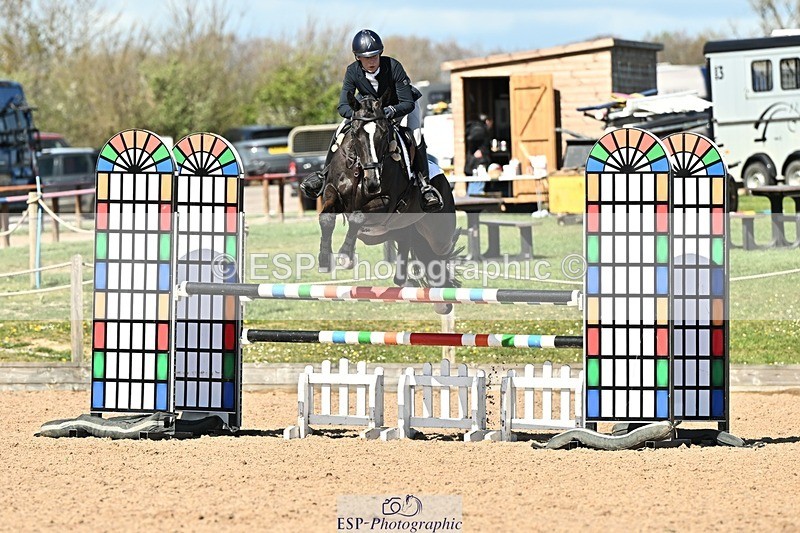 250416-152159-01699 - Cls 6 Foxhunter and 1.20m