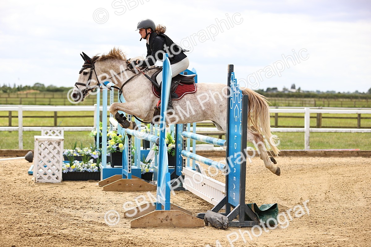 SBM_000331 - Class 4 - 1m showjumping