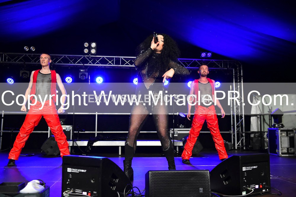 SH4_6604 - The Cher Experience