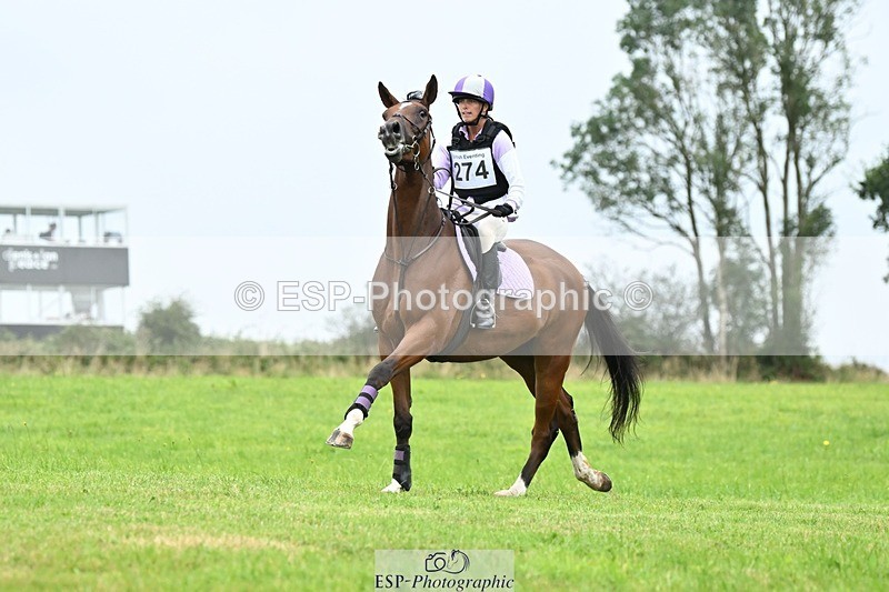 240831A-154002-04913 - 274-Becca.Robinson-VINNIE.SPARKLES