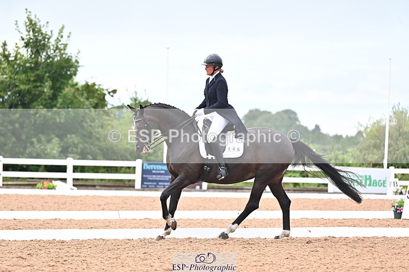 240815A-151200-02246 - 146-Charlie.Morgan-Jasmijn