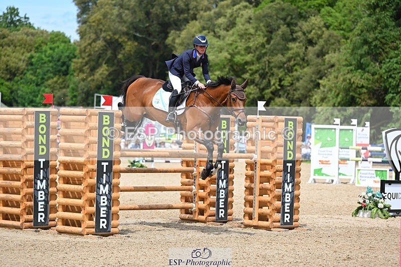 240525-142457-15700 - 446-SOMMERSBY-Jenny_Caras