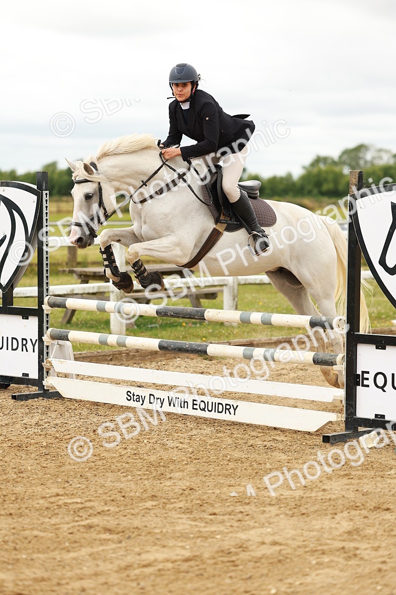 SBM_001810 - Class 9 - Senior British Novice - 90cm