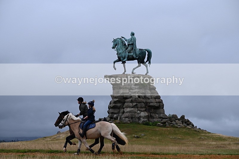 DSC_2640 - Time at Statue 12:34 to 12:56