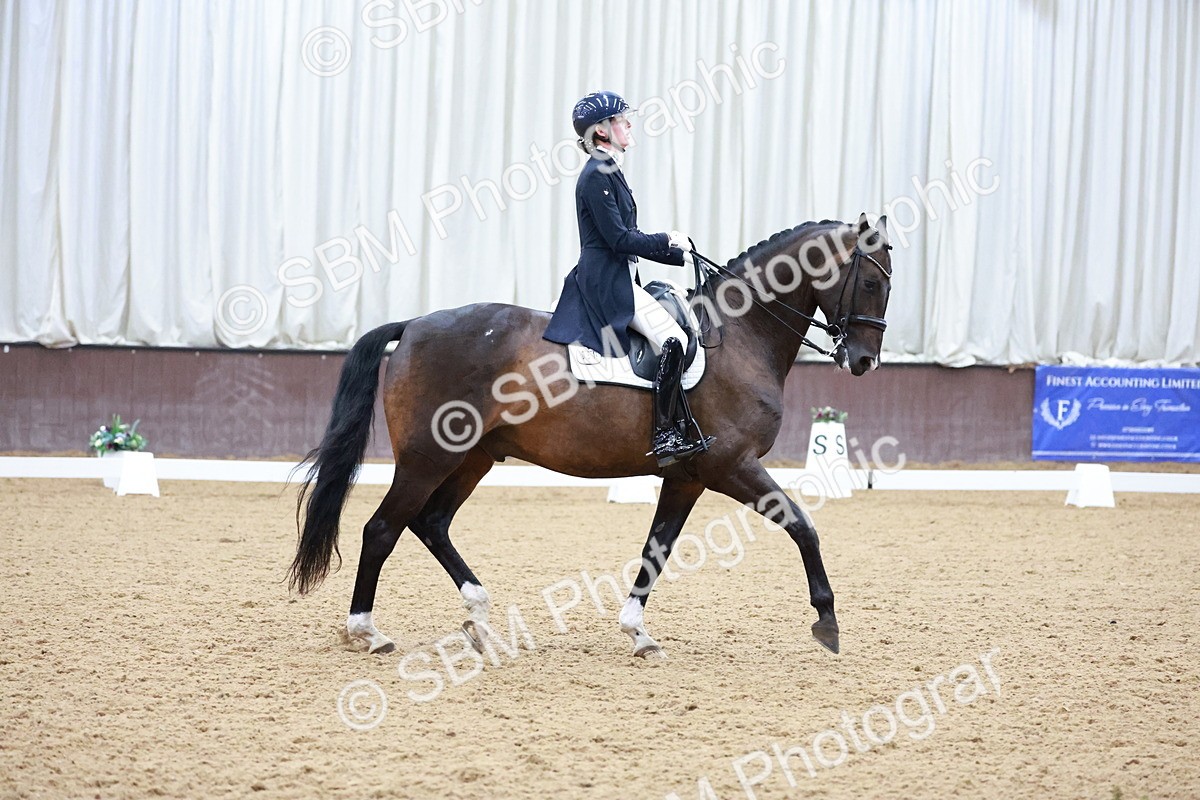 SBM_020975 - Class 13 - FEI INT I - 16.26-17.14