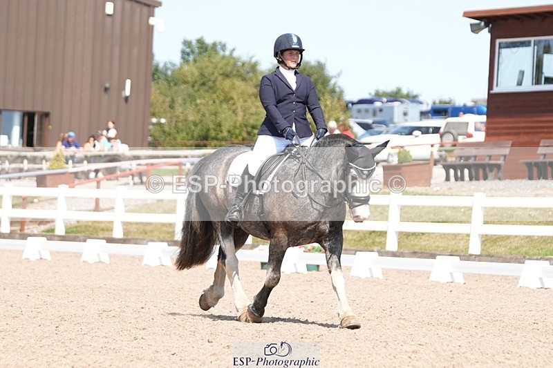 250817-142908-10966 - 055-Neve.HollowaySD.Out.of.the.Blue