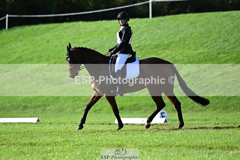 241025-112742-07143 - 547-Lara.Salter-NAOMIE.VAN.DE.BROUWERSHOEVE