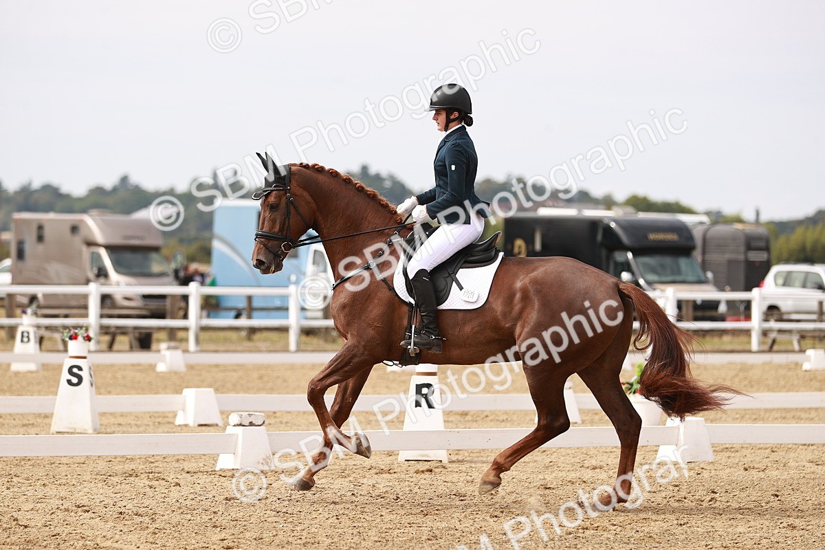 SBM_000811 - Class 1 - Prelim 5 - 10.40-11.36