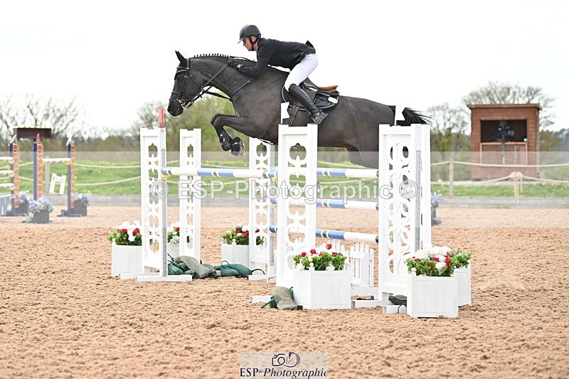 240418A-153802-04770 - Cls 9, 2 Star Big Tour 1.40m