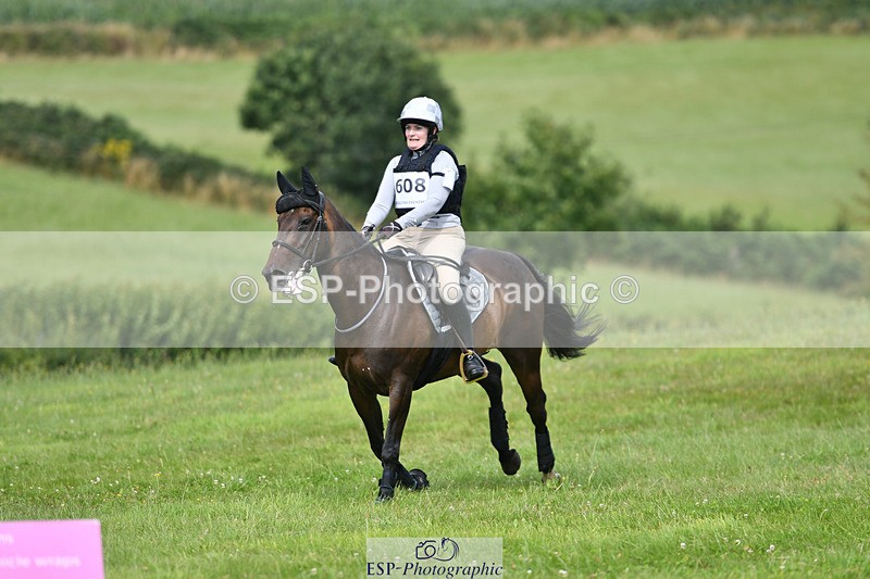 240804-154810-17753 - 608-Heather_Johnson-MUNDUS_MEUS