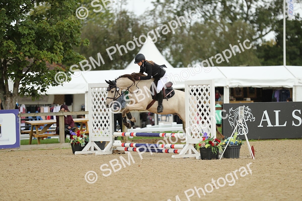 SBM_00916 - J27 - Senior Horse & Pony 50cm Championships