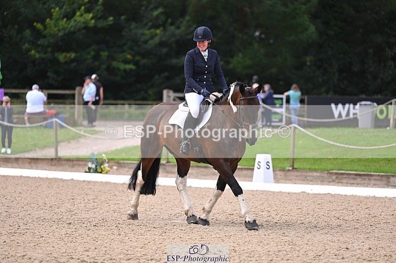 240809-102548-00183 - 112-Caroline.Hutchens-Clogorrow's.Socky