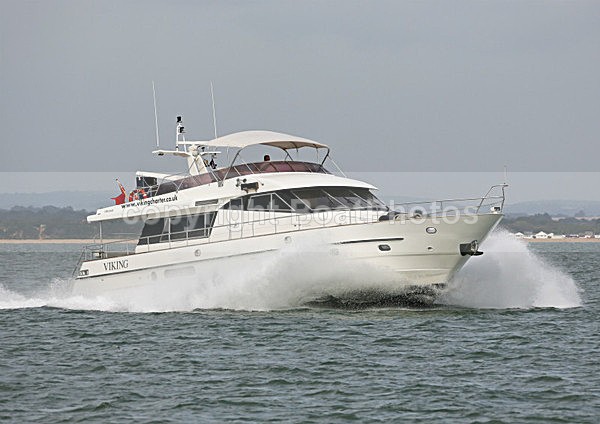 120906 VIKING CHARTERS WT7A0816 - Flybridge Cruisers