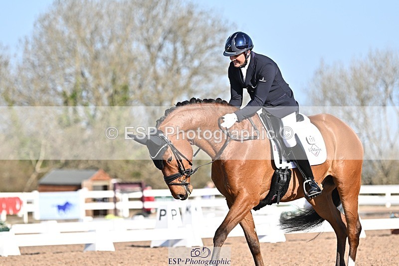 250405-094614-09170 - 178-Jezz.Palmer-Preimer