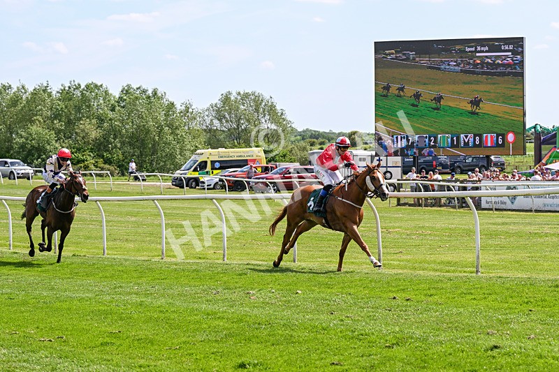 300526-Race 2-Im Dan Dare-0323 - Race 2 14.27pm Every Race Live On Racing TV Handicap