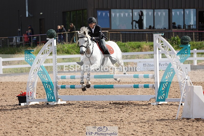 240629A-090704-02860 - Cls 16 British Novice and 80cm Open