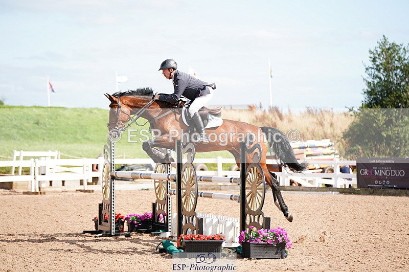 240803A-163820-09313 - Cls 40 Snr 1.15m Open