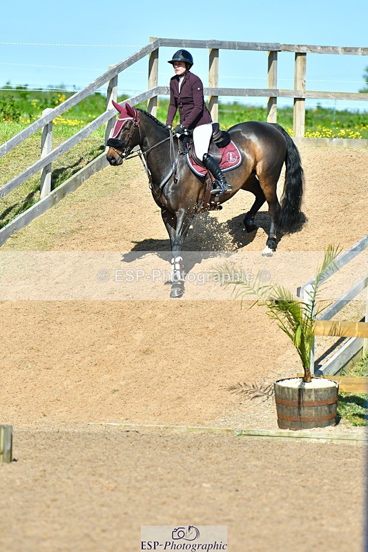 230526A-165216-02797 - Cls 7 Chard 1.20m Speed Derby