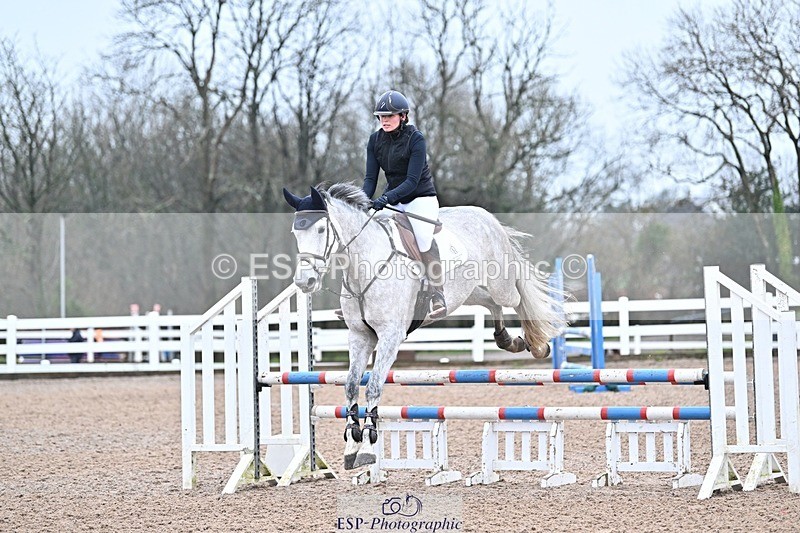 241127-094821-00080 - Cls 01A&B Brit Nov & 90cm Open