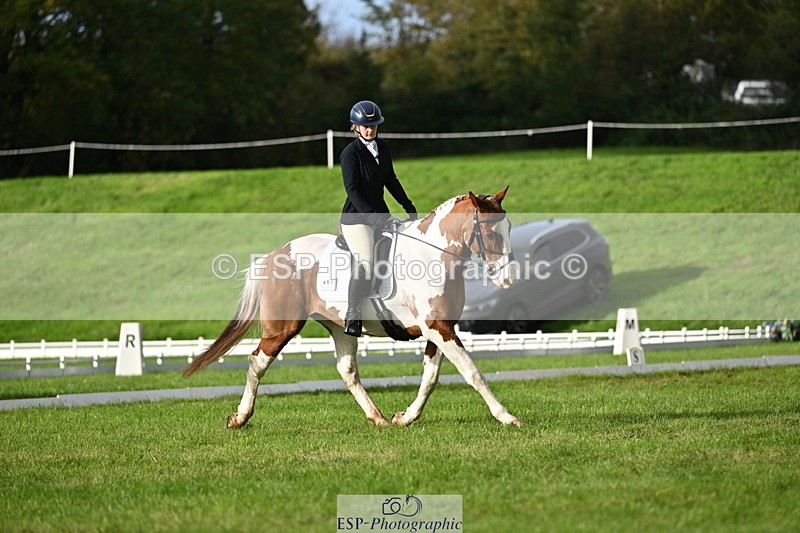 251024A-102101-08030 - F-454-Natalie.Stephens