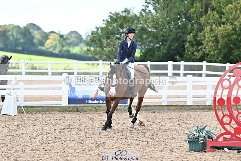 241005A-123433-03691 - SAT Cls 18 1.05m Amateur Quali