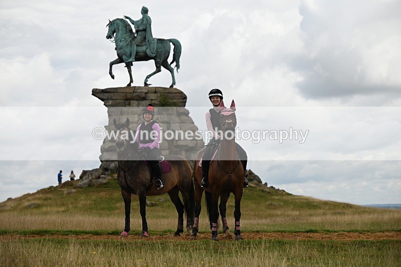 DSC_4217 - Time at Statue 09:50 to 11:09