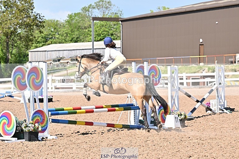 250513-160444-00149 - Clr Rnd & 60cm