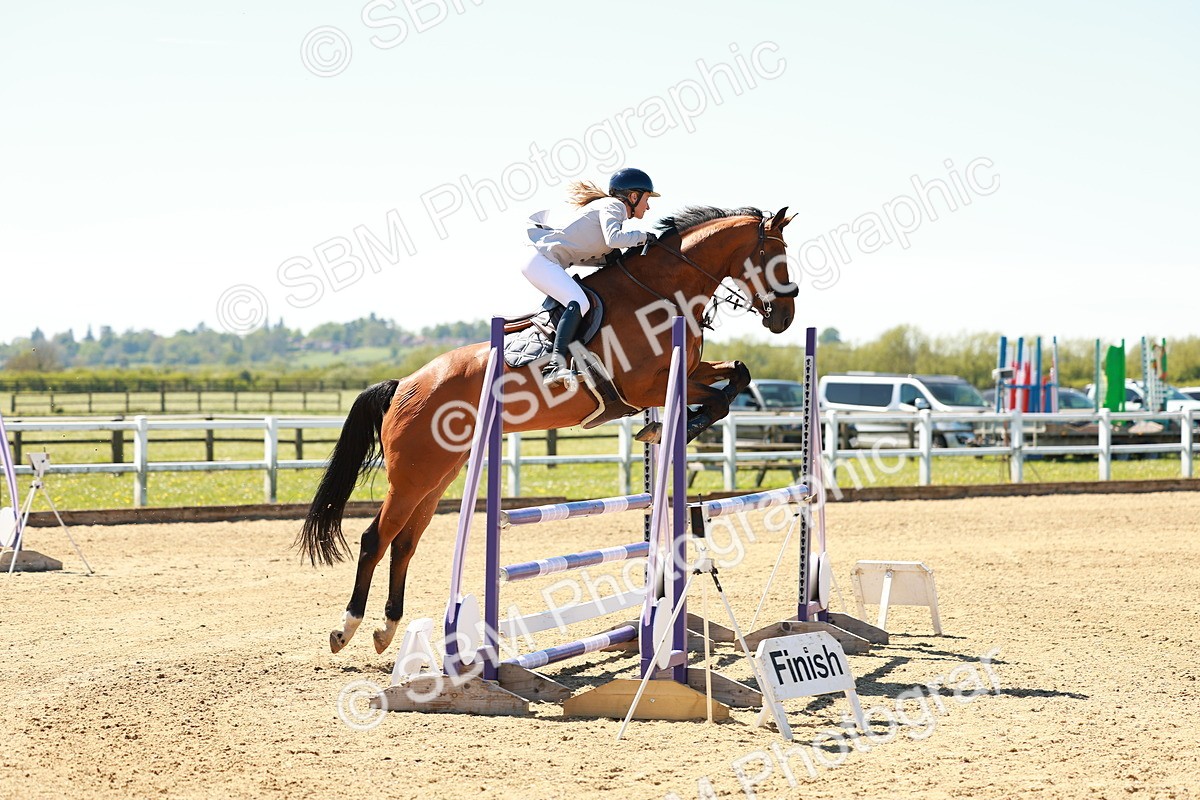 SBM_001096 - Class 4 - Senior Newcomers 1.10m