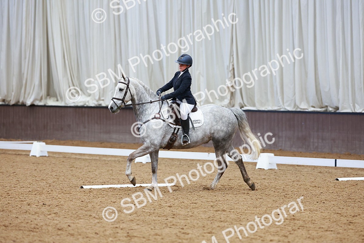 SBM_003803 - Class 11 - Novice 2