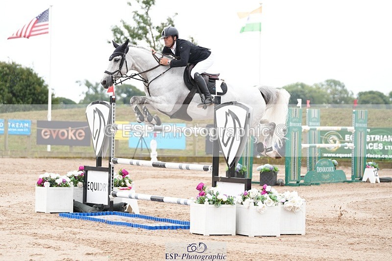 250718-114007-10077 - Cls 2, 3 Star Small Tour Break til End