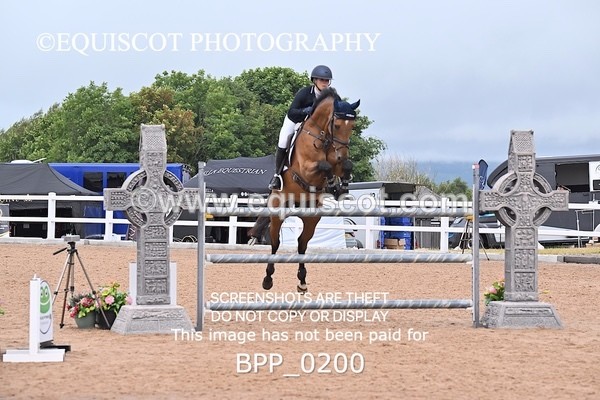 BPP_0200 - CLASS 25 SUN HOYS Redpost Equestrian Senior Foxhunter Second Round