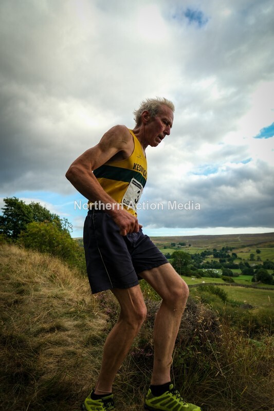 DSCF5505 - Reeth Fell race seniors