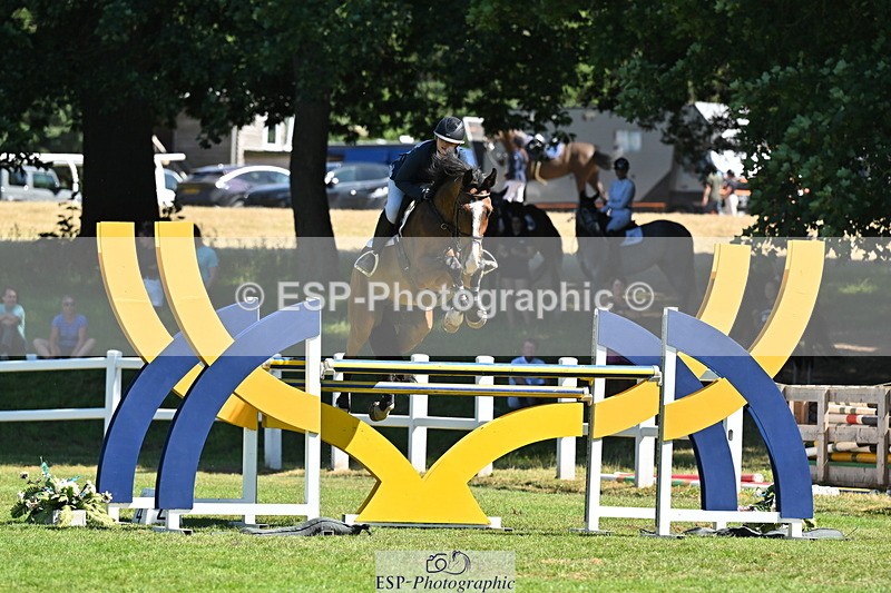 260704A-153138-15900 - Cls 33 Snr Fox Second Round