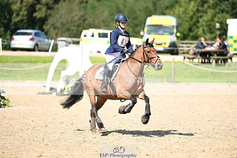 240824X-141000-29243 - 80cm Round 2 13.30 to 14.30