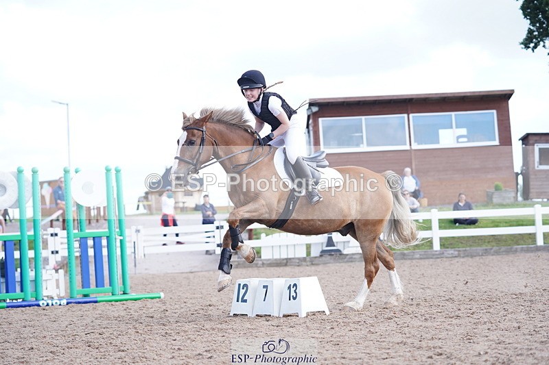 240809A-142918-01246 - Chase Me Charlie